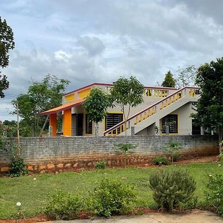 Jupiter Villa Yelagiri Esterno foto